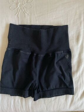 Free People - Good Karma Black High-Waist Ribbed Yoga Shorts